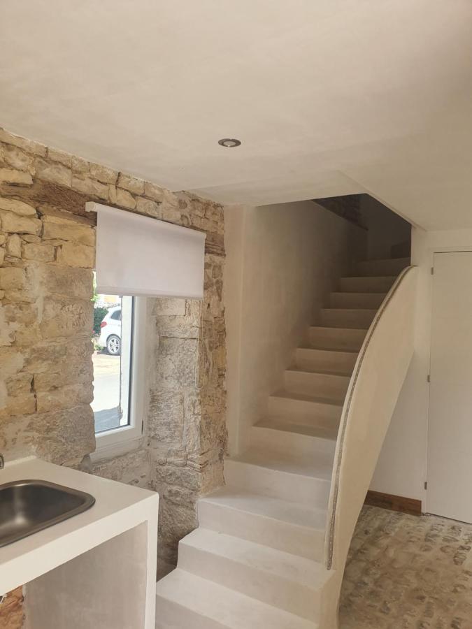 Apartmán La P'Tite Ecurie Saint-Jean-de-Liversay Exteriér fotografie